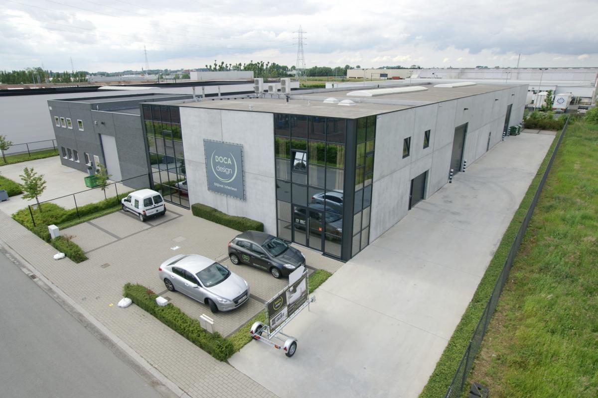 Verkocht in Roeselare: Magazijn met showroom | Activo