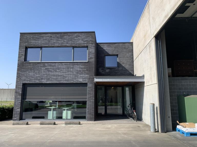 Activo_Fabriek_met_kantoren_Izegem_25_046_40630.JPEG